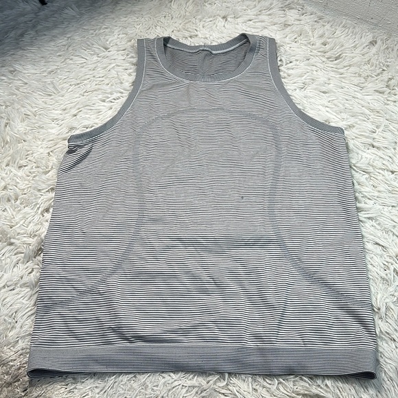 Lululemon Swiftly Breeze Tank *Relaxed Fit White / Black - Picture 1 of 6